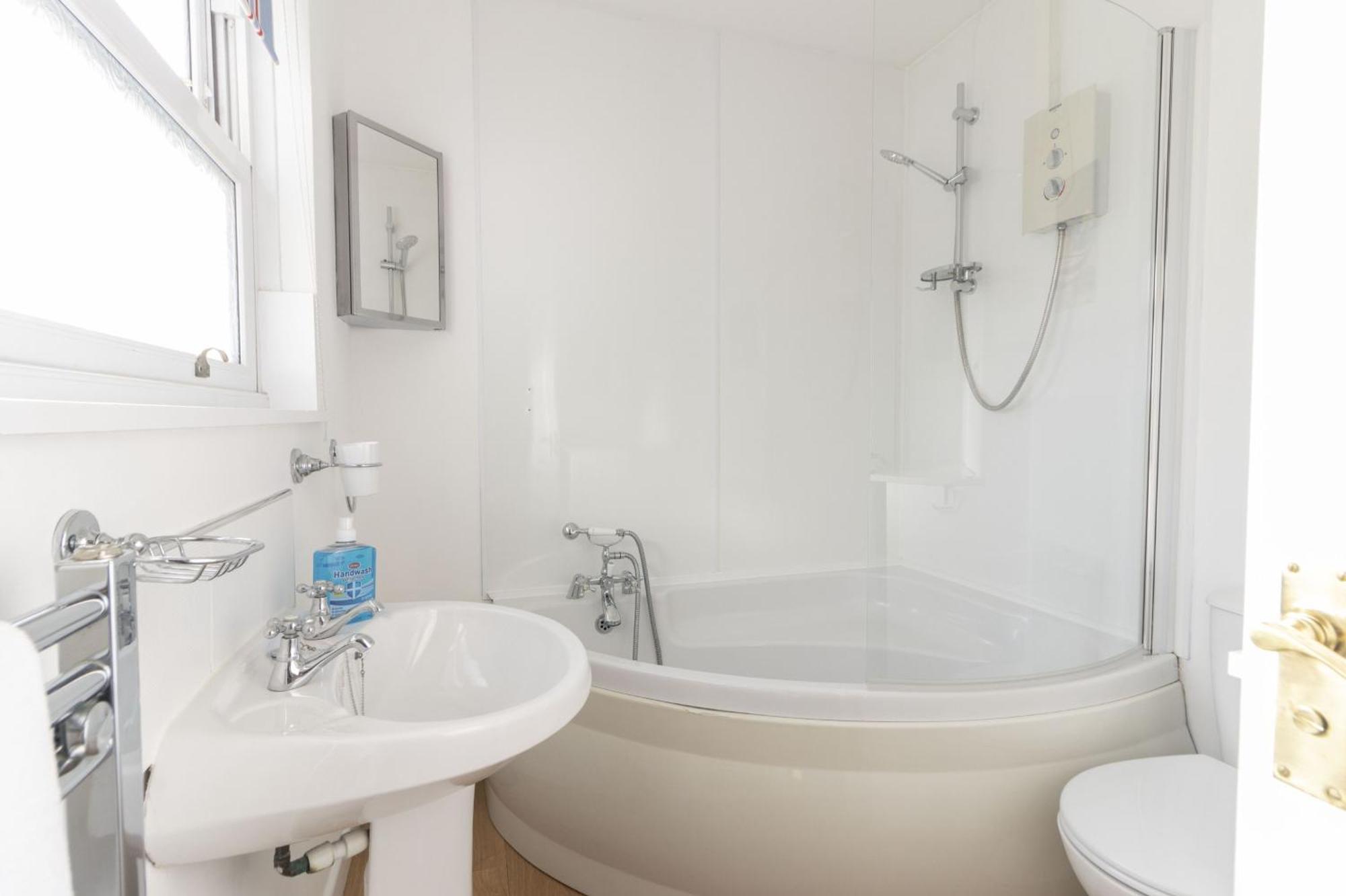 Holiday home Apters Hill House